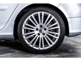 2006 Volkswagen Golf R32 4WD Sedan for sale, Japanese used car export - photo 19 of 66 | GULJI TRADERS