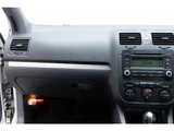 2006 Volkswagen Golf R32 4WD Sedan for sale, Japanese used car export - photo 36 of 66 | GULJI TRADERS
