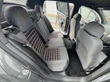 2006 Volkswagen Golf GTI Sedan for sale, Japanese used car export - photo 20 of 50 | GULJI TRADERS