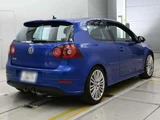 2006 Volkswagen Golf R32 4WD Sedan for sale, Japanese used car export - photo 2 of 12 | GULJI TRADERS