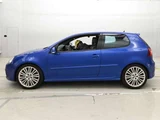 2006 Volkswagen Golf R32 4WD Sedan for sale, Japanese used car export - photo 4 of 12 | GULJI TRADERS