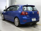 2006 Volkswagen Golf R32 4WD Sedan for sale, Japanese used car export - photo 6 of 12 | GULJI TRADERS