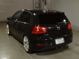 2006 Volkswagen Golf R32 4WD Sedan for sale, Japanese used car export - photo 4 of 11 | GULJI TRADERS