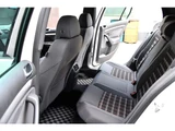 2008 Volkswagen Golf GTI Sedan for sale, Japanese used car export - photo 12 of 68 | GULJI TRADERS