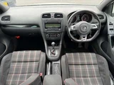 2010 Volkswagen Golf Sedan for sale, Japanese used car export - photo 3 of 9 | GULJI TRADERS