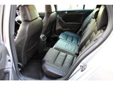 2011 Volkswagen Golf GTI Sedan for sale, Japanese used car export - photo 66 of 80 | GULJI TRADERS
