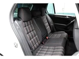 2013 Volkswagen Golf GTI Sedan for sale, Japanese used car export - photo 22 of 72 | GULJI TRADERS