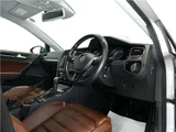 2013 Volkswagen Golf BMT DCC Sedan for sale, Japanese used car export - photo 10 of 47 | GULJI TRADERS