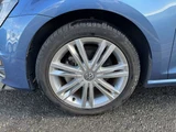2013 Volkswagen Golf TSI Sedan for sale, Japanese used car export - photo 29 of 32 | GULJI TRADERS