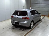 2013 Volkswagen Golf Sedan for sale, Japanese used car export - photo 2 of 5 | GULJI TRADERS