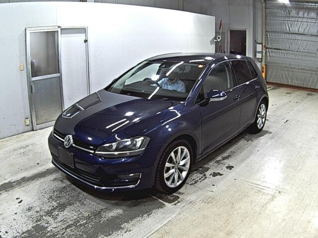 2013 Volkswagen Golf Sedan for sale, Japanese used car export - photo 1 of 5 | GULJI TRADERS