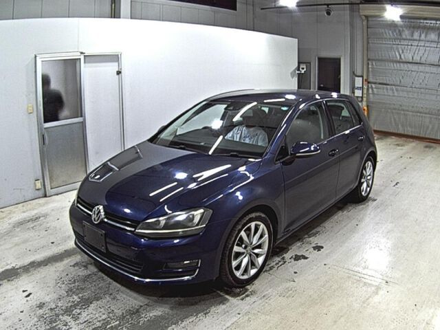 2013 Volkswagen Golf Sedan for sale, Japanese used car export - photo 1 of 5 | GULJI TRADERS