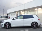 2014 Volkswagen Golf GTI Sedan for sale, Japanese used car export - photo 24 of 27 | GULJI TRADERS
