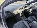 2014 Volkswagen Golf Sedan for sale, Japanese used car export - photo 35 of 47 | GULJI TRADERS