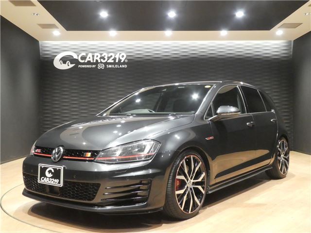 2014 Volkswagen Golf Sedan for sale, Japanese used car export - photo 1 of 69 | GULJI TRADERS