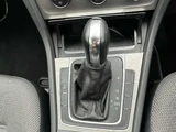 2014 Volkswagen Golf TSI Sedan for sale, Japanese used car export - photo 17 of 49 | GULJI TRADERS