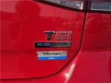 2014 Volkswagen Golf Sedan for sale, Japanese used car export - photo 31 of 64 | GULJI TRADERS