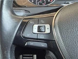 2014 Volkswagen Golf Sedan for sale, Japanese used car export - photo 41 of 64 | GULJI TRADERS