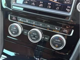 2014 Volkswagen Golf Sedan for sale, Japanese used car export - photo 22 of 42 | GULJI TRADERS