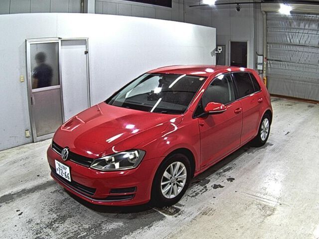 2014 Volkswagen Golf Sedan for sale, Japanese used car export - photo 1 of 5 | GULJI TRADERS