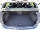2014 Volkswagen Golf 2WD Sedan for sale, Japanese used car export - photo 11 of 16 | GULJI TRADERS