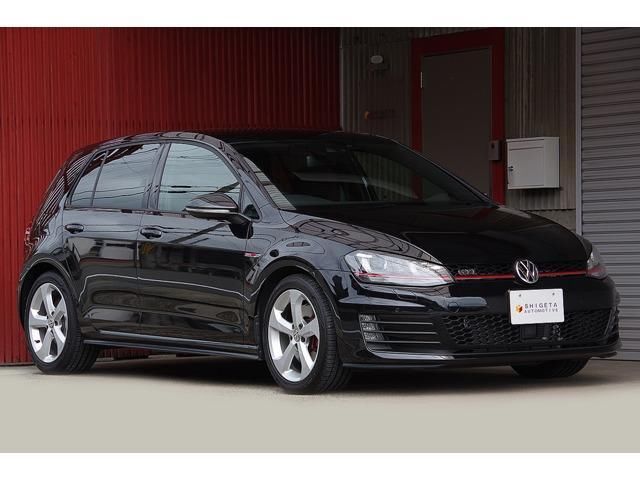 2014 Volkswagen Golf Base Sedan for sale, Japanese used car export - photo 1 of 9 | GULJI TRADERS