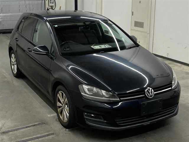 2014 Volkswagen Golf - photo 1 2014 Volkswagen Golf Sedan for sale, Japanese used car export - photo 1 of 9 | GULJI TRADERS
