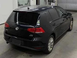 2014 Volkswagen Golf Sedan for sale, Japanese used car export - photo 5 of 9 | GULJI TRADERS