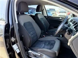 2015 Volkswagen Golf Sedan for sale, Japanese used car export - photo 18 of 32 | GULJI TRADERS