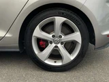 2015 Volkswagen Golf Sedan for sale, Japanese used car export - photo 29 of 39 | GULJI TRADERS