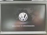 2015 Volkswagen Golf R 4WD Sedan for sale, Japanese used car export - photo 8 of 10 | GULJI TRADERS