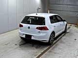 2015 Volkswagen Golf Sedan for sale, Japanese used car export - photo 2 of 5 | GULJI TRADERS