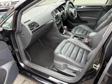 2015 Volkswagen Golf TSI Highline BM Sedan for sale, Japanese used car export - photo 13 of 30 | GULJI TRADERS