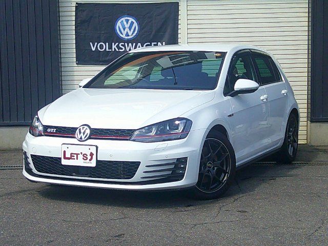 2015 Volkswagen Golf GTI Sedan for sale, Japanese used car export | GULJI TRADERS