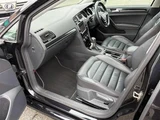 2015 Volkswagen Golf TSI Highline BM Sedan for sale, Japanese used car export - photo 13 of 24 | GULJI TRADERS