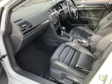 2015 Volkswagen Golf Sedan for sale, Japanese used car export - photo 17 of 23 | GULJI TRADERS