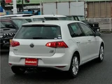 2016 Volkswagen Golf Sedan for sale, Japanese used car export - photo 9 of 46 | GULJI TRADERS