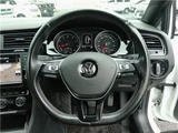 2016 Volkswagen Golf Sedan for sale, Japanese used car export - photo 26 of 46 | GULJI TRADERS