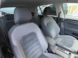 2016 Volkswagen Golf TSI Sedan for sale, Japanese used car export - photo 10 of 24 | GULJI TRADERS