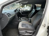 2016 Volkswagen Golf TSI Sedan for sale, Japanese used car export - photo 19 of 24 | GULJI TRADERS