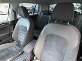 2016 Volkswagen Golf TSI Sedan for sale, Japanese used car export - photo 20 of 24 | GULJI TRADERS