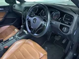 2016 Volkswagen Golf Sedan for sale, Japanese used car export - photo 4 of 9 | GULJI TRADERS