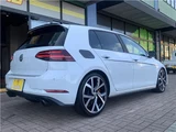 2017 Volkswagen Golf GTI Sedan for sale, Japanese used car export - photo 5 of 53 | GULJI TRADERS