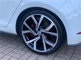 2017 Volkswagen Golf GTI Sedan for sale, Japanese used car export - photo 21 of 53 | GULJI TRADERS