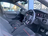 2017 Volkswagen Golf GTI Sedan for sale, Japanese used car export - photo 30 of 53 | GULJI TRADERS