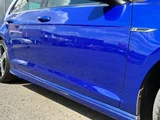 2017 Volkswagen Golf R 4WD Sedan for sale, Japanese used car export - photo 64 of 74 | GULJI TRADERS