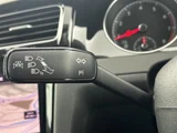 2017 Volkswagen Golf Sedan for sale, Japanese used car export - photo 17 of 24 | GULJI TRADERS