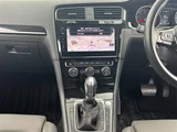 2017 Volkswagen Golf Sedan for sale, Japanese used car export - photo 19 of 24 | GULJI TRADERS