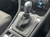 2017 Volkswagen Golf Sedan for sale, Japanese used car export - photo 22 of 24 | GULJI TRADERS