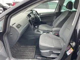 2017 Volkswagen Golf Sedan for sale, Japanese used car export - photo 15 of 24 | GULJI TRADERS